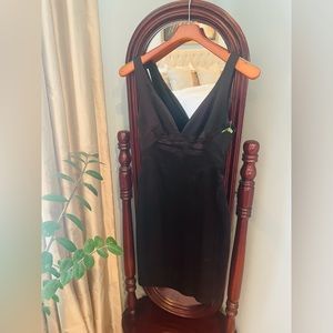 David Meister black satin body con dress size 4.